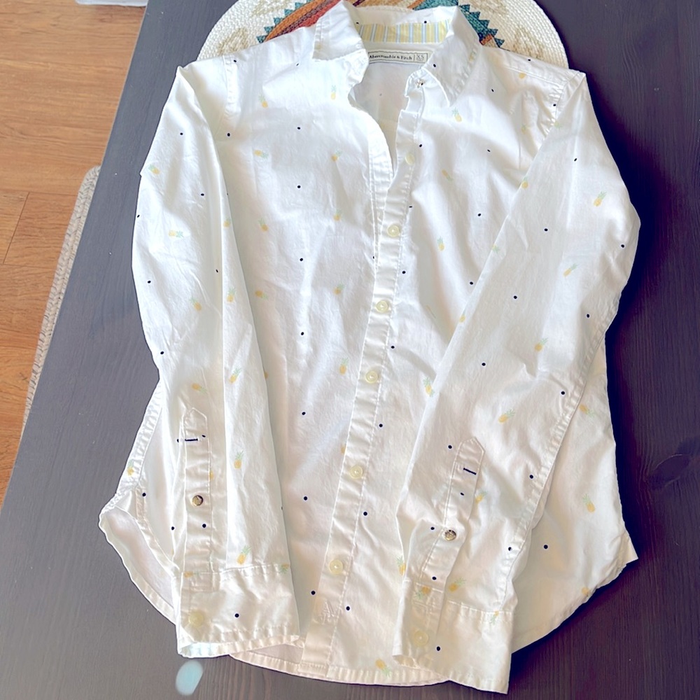 Abercrombie and Fitch Pineapple and Dot Poplin Shirt